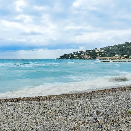 A Quelques Pas De La Διαμέρισμα *